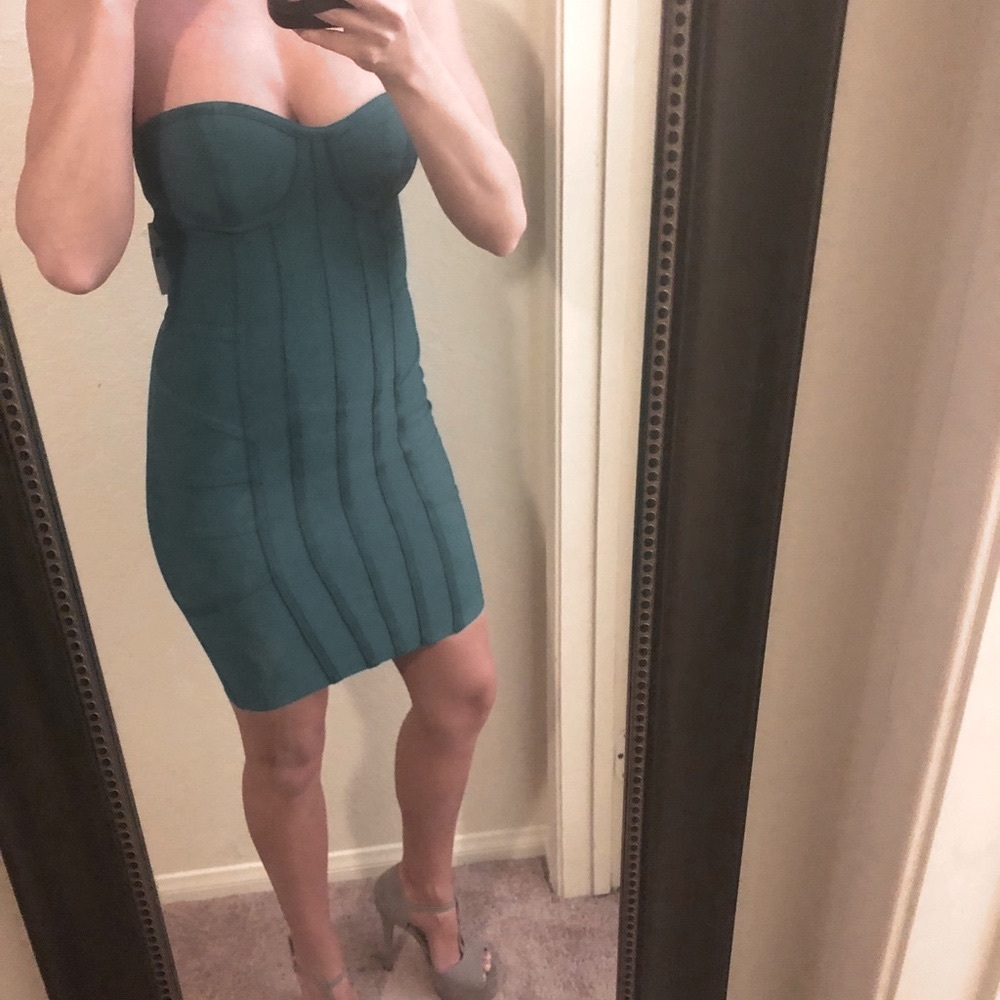 Forever 21- Sexy Teal Bandage Dress - Picture 3 of 4